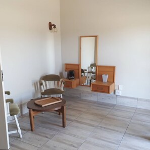 Standard-Doppelzimmer | Wohnbereich