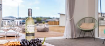 Bach near the Beach - Mangawhai Heads Holiday Home