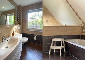 Unclassified image, 2 of 14, button