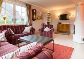 Unclassified image, 4 of 14, button