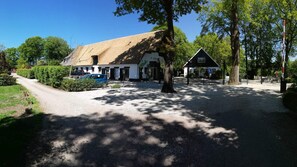Exterior - Safaritent at Campingpark de Koekamp (Epe)