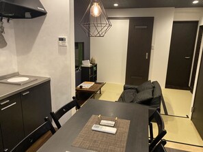 Maison (Private Vacation) | 1 chambre, fer et planche à repasser, Wi-Fi gratuit