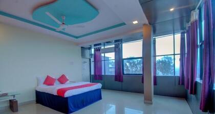 My Comfortable Home Stay, A Home Away from Home in the Land of Strawberry Farms.