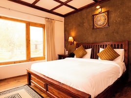 Egyptian cotton sheets, premium bedding, down comforters