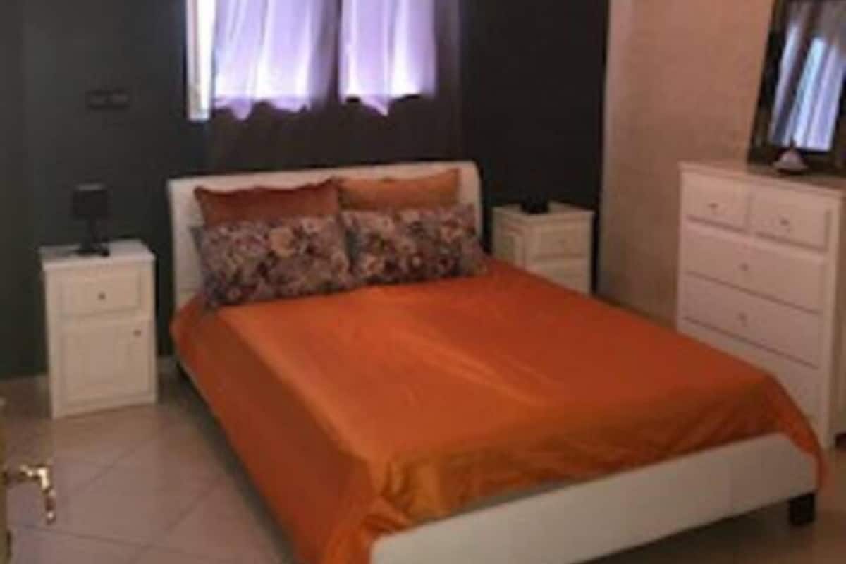 Blackout curtains, free cots/infant beds, free rollaway beds, free WiFi