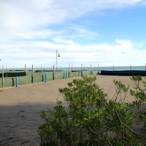 Beach nearby - Holiday apartment with beach service included (Porto Santa Margherita)