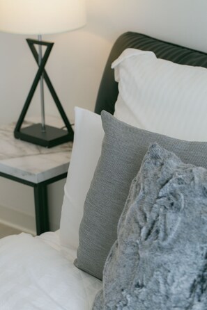 Appartement (5-C) | 1 slaapkamer, een bureau, een strijkplank/strijkijzer, gratis wifi