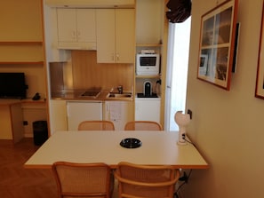 Studio, Stadtblick | Wohnbereich