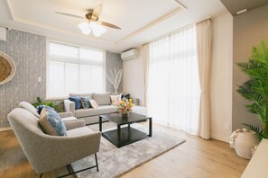 House (BREEZE Chatan) | Living area