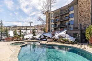 Pool - Ski-In/Ski-Out Escape with Private Balcony, Cozy Fireplace, Hot Tubs, Parking & Easy Elevator Access (Snowmass Village)