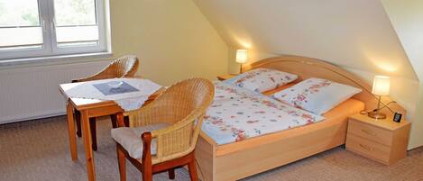 1 makuuhuone, vauvan matkasänky, ilmainen internet, vuodevaatteet