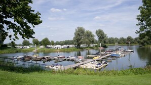 Unclassified image, 3 of 18, button - Safaritent at Recreatiepark de Scherpenhof (Terwolde)