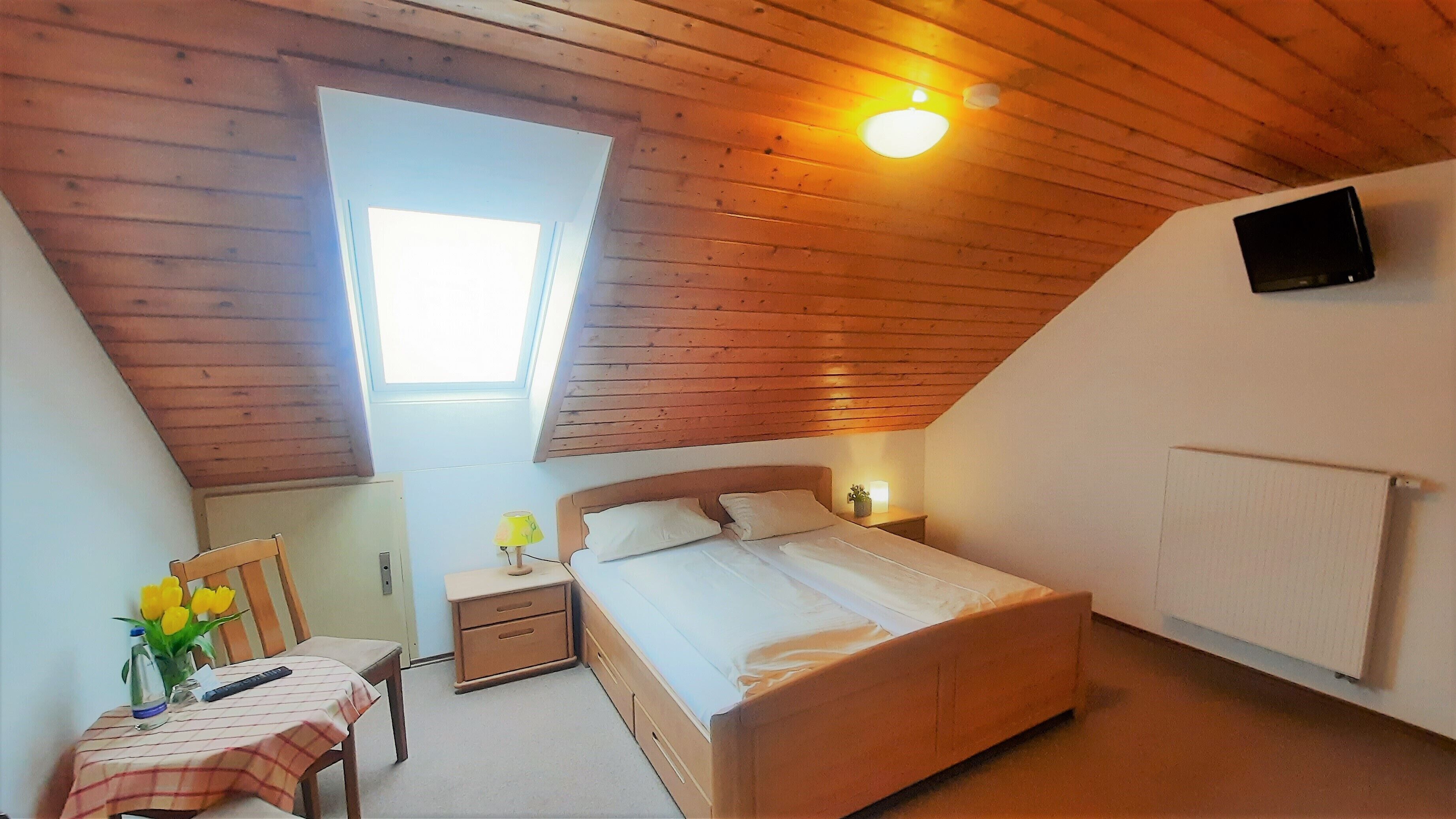 Individually furnished, desk, soundproofing, cribs/infant beds