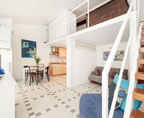 Appartement, 1 chambre | Restauration dans la chambre