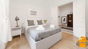 Apartment, 3 Schlafzimmer | Kostenloses WLAN, individuell dekoriert, individuell eingerichtet