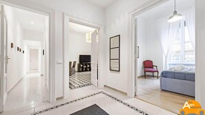 Apartment, 3 Schlafzimmer | Kostenloses WLAN, individuell dekoriert, individuell eingerichtet