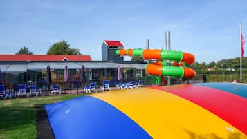 Außen-Kinderspielplatz