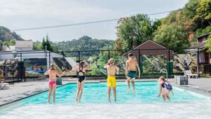 Outdoor pool - Camping le Confluent (Comblain-au-Pont)