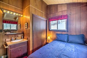 Room - All-Season Mtn Retreat 4 Mi to Sugarbush Resort (Waitsfield)