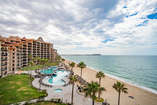 On the beach - Sonoran Sea W-501 Down By The Sea Wonderful and Spacious Oceanfront (Puerto Peñasco)