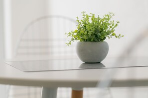 1 bedroom, iron/ironing board, free WiFi - Akebono 5-A (Naha)