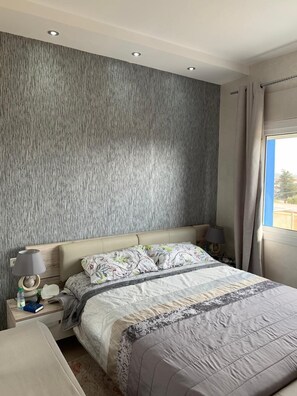 2 habitaciones y ropa de cama