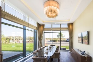 Breakfast, lunch, dinner served; kosher dishes, golf course views  - Dreamland Golf Hotel (Baku)