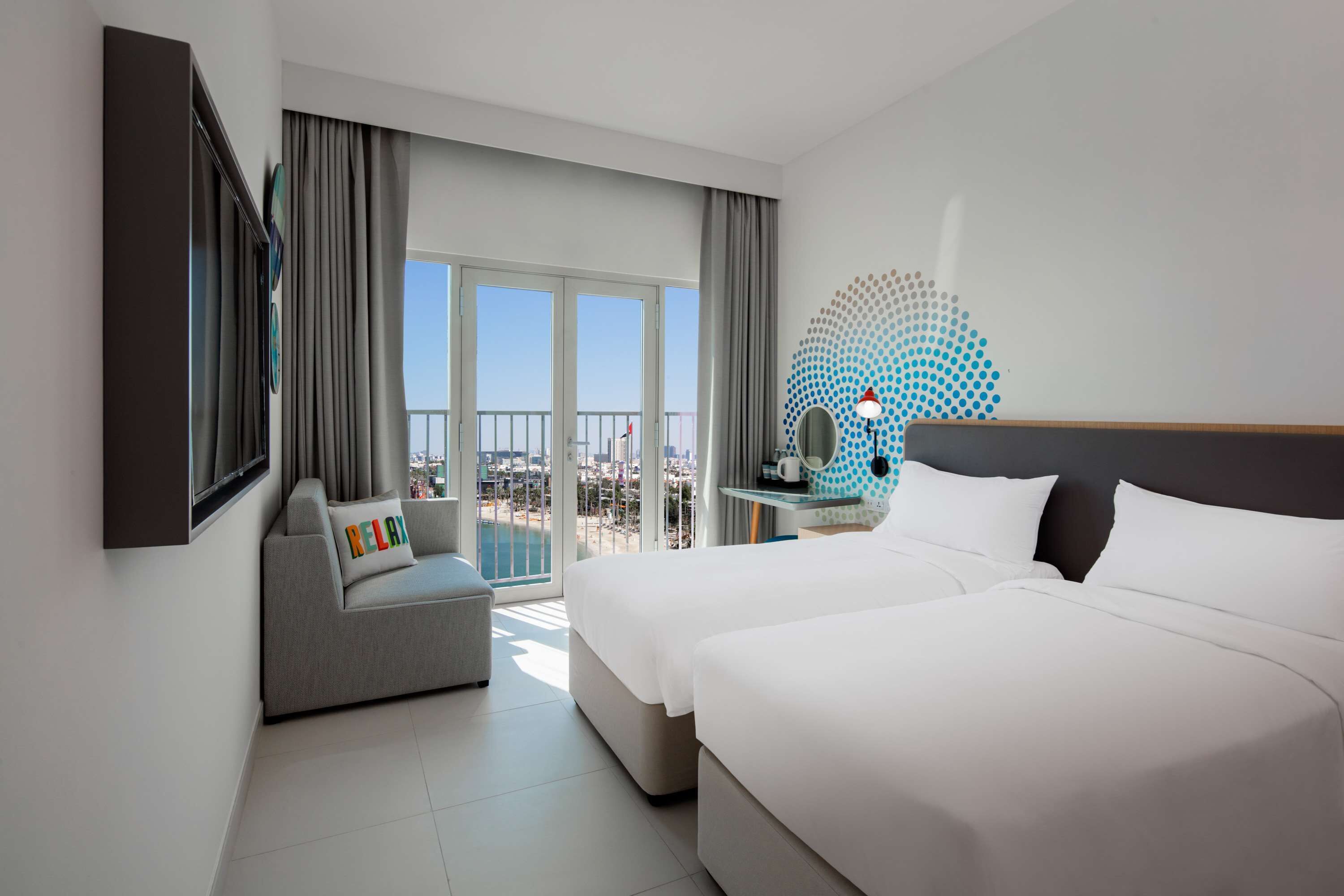 rover room sea view free shuttle service to dubai mall, private beach | view from room
