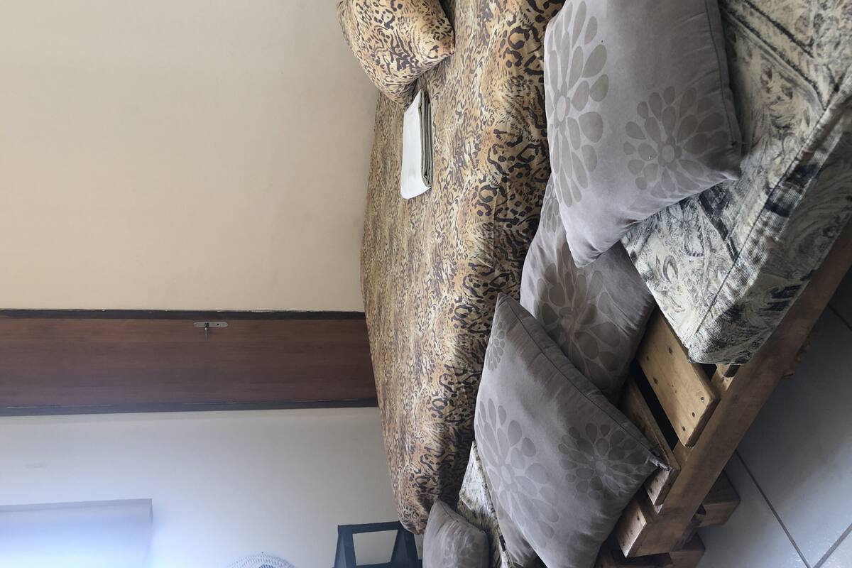 1 bedroom, hypo-allergenic bedding, individually decorated