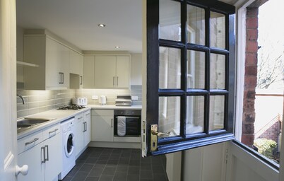 Deluxe 4 bedroom town house