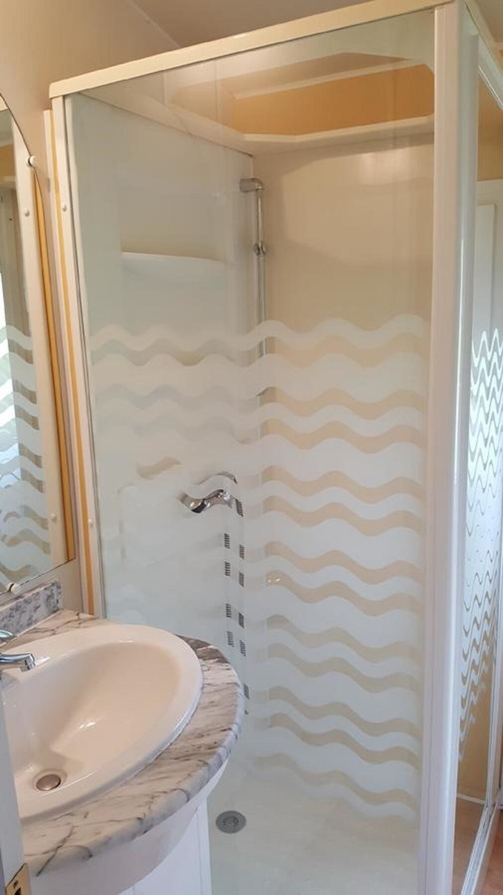 Chalet, 2 Bedrooms | Bathroom sink