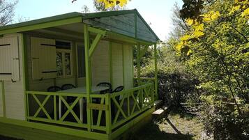 Chalet, 2 Bedrooms | Terrace/patio