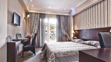 1 bedroom, minibar, in-room safe, desk