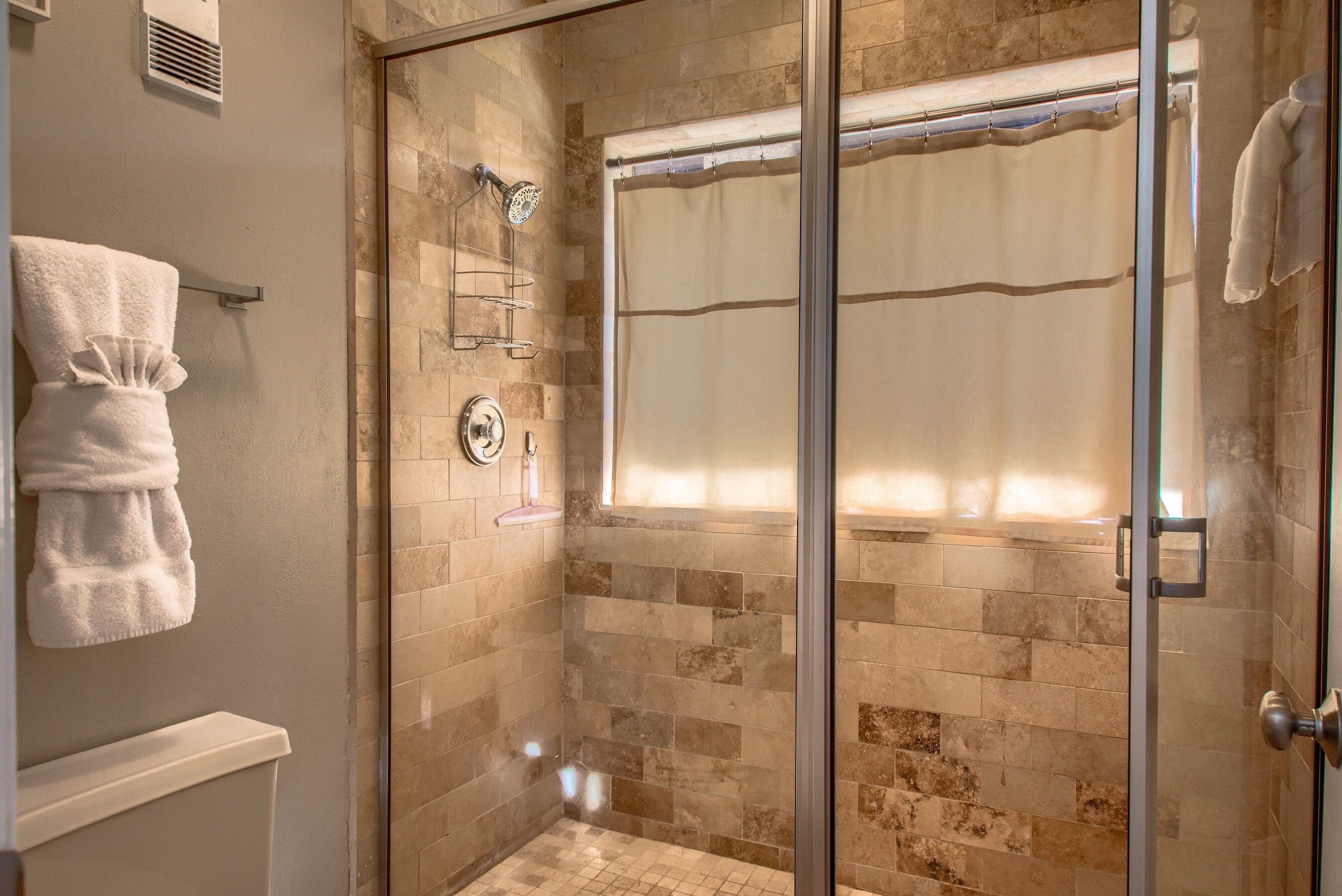 Condo, 3 Bedrooms | Bathroom | Towels