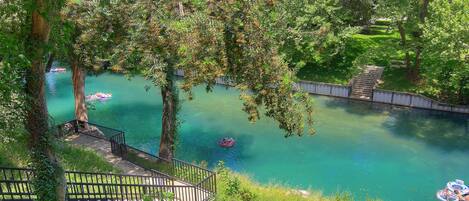 Condo, 3 Bedrooms | Property grounds