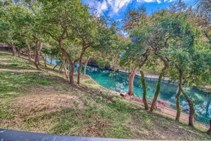 Condo, 3 Bedrooms | Property grounds