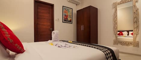 7 chambres, fer et planche à repasser, lit parapluie, Wi-Fi gratuit