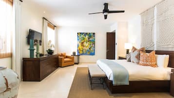 Vila (1 Bedroom) | 5 quartos, espaço de trabalho para notebook, roupa de cama