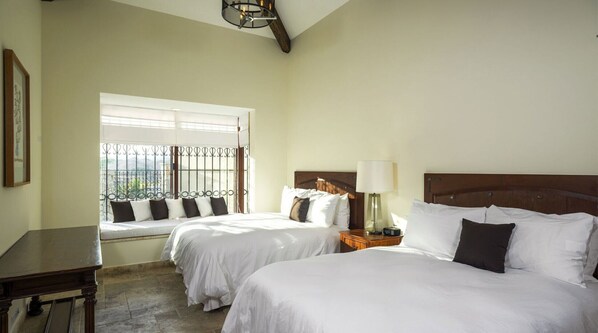 Villa (6 Bedrooms) | Property amenity