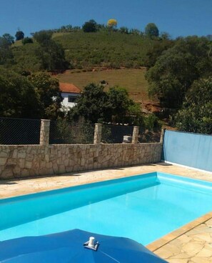 Utomhuspool