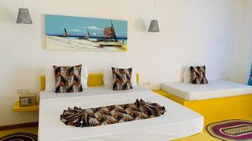 Deluxe Double Room, Sea View | Desk, free WiFi, bed sheets