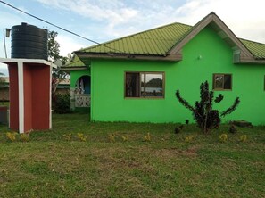 Exterior - JEBLEZ HOME LODGE (Busua)