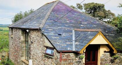 Cottage Barn, Jacobstow