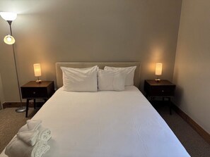 Condo, 3 phòng ngủ, 2 phòng tắm | 3 phòng ngủ, bàn ủi/dụng cụ ủi quần áo 