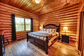 Cabin, 5 Bedrooms, Hot Tub | Iron/ironing board, free WiFi, bed sheets