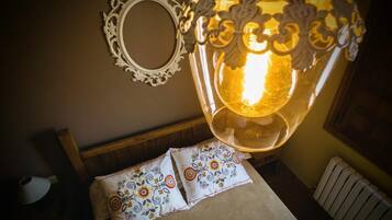 Sengetøy av topp kvalitet, dundyner og wi-fi (inkludert)