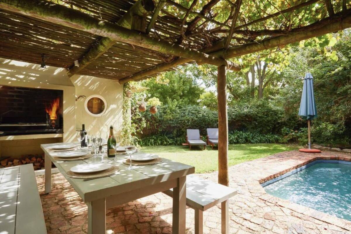 Comfort House, Private Pool (The Bolt Hole) | Terrace/patio