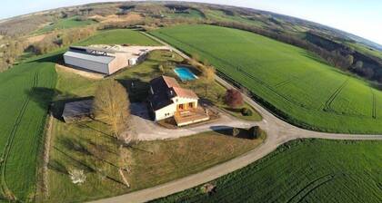 Gîte grande capacité avec piscine privée - Sud-Ouest