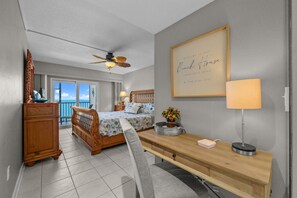 3 habitaciones, escritorio, tabla de planchar con plancha y wifi gratis 