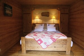 3 Schlafzimmer, Bügeleisen/Bügelbrett, Reisekinderbett, kostenloses WLAN